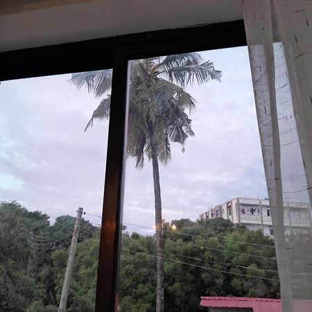 Lafika Homes, Dimash Apartments モンバサ エクステリア 写真